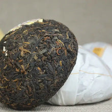 Load image into Gallery viewer, 2016 DaYi "V93" Tuo 100g Puerh Shou Cha Ripe Tea - King Tea Mall