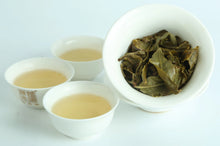 Load image into Gallery viewer, 2017 ChenShengHao "Chen Sheng Yi Hao" (No.1 Cake) 357g Puerh Raw Tea Sheng Cha - King Tea Mall