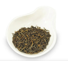 Load image into Gallery viewer, 2017 DaYi Jin Zhen Bai Lian (Golden Needle White Lotus) Cake 357g Puerh Shou Cha - photo 3