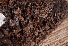 Load image into Gallery viewer, 2018 LaoTongZhi "9908 - Cha Tou Lao Zhuan" ( LaoChaTou Brick ) 500g Puerh Ripe Tea Shou Cha - King Tea Mall - photo 4