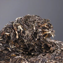 Load image into Gallery viewer, 2018 MengKu RongShi "Tou Cai - Ji Shao Shu" (1st Picking - Rare Tree) Cylinder 600g Puerh Raw Tea Sheng Cha - King Tea Mall