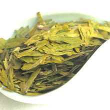 Cargar imagen en el visor de la galería, 2019 Early Spring “Long Jing”(Dragon Well) Special Grade Green Tea ZheJiang - King Tea Mall
