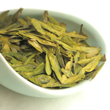 Cargar imagen en el visor de la galería, 2019 Early Spring “Long Jing”(Dragon Well) Special Grade Green Tea ZheJiang - King Tea Mall