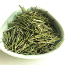 Load image into Gallery viewer, 2019 Early Spring “Zhu Ye Qing” High Grade Green Tea Sichuang Province - King Tea Mall