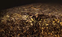 Load image into Gallery viewer, 2019 JingWei Fu Tea Shou Chui (Hand Ramming) Brick 1000g Dark Tea, Shaanxi - photo 3