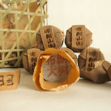 Load image into Gallery viewer, 2019 KingTeaMall Spring "Bu Lang Da Shu" (Bulang Big Tree ) Mini Cake 7g Puerh Raw Tea Sheng Cha. - King Tea Mall