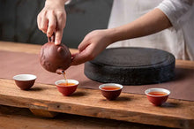 Carica l'immagine nel visualizzatore di Gallery, 2019 XiaGuan Qian Xi Long Yin ( Millennium Ruifenghao) 357g Puerh Raw Tea Sheng  - photo 6