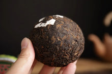 Load image into Gallery viewer, 2019 XiaGuan Xiao Fa Tuo (Xiaofa 55's Sino-France Commemoration) 100g Puerh Ripe - photo 2