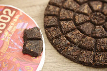Load image into Gallery viewer, 2019 YunYuanGu "Pin Ge 1802" Cake 180g Puerh Ripe Tea Shou Cha - King Tea Mall