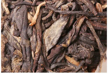 Load image into Gallery viewer, 2019 DaYi "Cang Hai" (the Blue Ocean) Cake 357g Puerh Sheng Cha Raw Tea - King Tea Mall