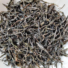 Load image into Gallery viewer, 2020 KingTeaMall Spring Bang Dong Gu Shu (Bangdong Old Tree) Loose Leaf Puerh Ra - photo 2