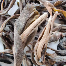 Load image into Gallery viewer, 2020 KingTeaMall Spring Bu Lang Da Shu (Bulang Big Tree) Loose Leaf Puerh Raw Te