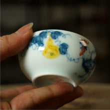 Laden Sie das Bild in den Galerie-Viewer, Celadon Porcelain, &quot;Rooster&quot; Tea Cup, 50cc