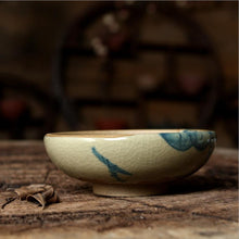 Laden Sie das Bild in den Galerie-Viewer, Celadon Porcelain, &quot;Lotus &amp; Fish&quot; Tea Cup, 80cc