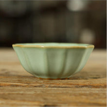 Laden Sie das Bild in den Galerie-Viewer, &quot;Ru Yao&quot; Kiln Porcelain, Tea Cups, 2 Kinds of Tea Cups. - King Tea Mall