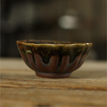 Laden Sie das Bild in den Galerie-Viewer, Tenmoku Fancy Rust Glaze Porcelain, Tea Cups, 4 Variations, 50-90cc