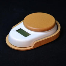 Cargar imagen en el visor de la galería, Minimalist Digital Tea Scale with Wood Saucer Option 0.2-500g