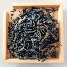 Cargar imagen en el visor de la galería, 2020 Spring FengHuang DanCong &quot;Ya Shi Xiang&quot; (Duck Poop Fragrance) A+ Oolong Loose Leaf Tea