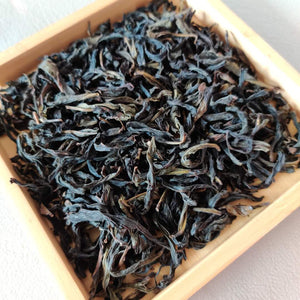 Spring "Shui Xian - Hua Xiang " (A+ Grade Flower Fragrance ) Light-medium Roasted Wuyi Yancha Oolong Tea