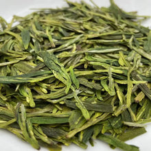 Load image into Gallery viewer, 2021 Early Spring Long Jing (Dragon Well) A Grade Green Tea ZheJiang - photo 2