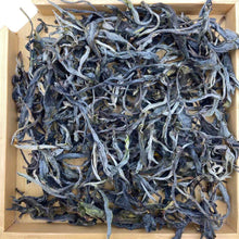 Charger l'image dans la galerie, 2021 KingTeaMall Spring Meng Ku Da Shu (Mengku Big Tree) Loose Leaf Puerh Raw Te