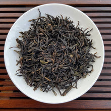 Load image into Gallery viewer, 2021 Spring DanCong Light-Medium Roasted A+ Oolong, Loose Leaf Tea, Meizhou