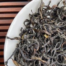 Load image into Gallery viewer, 2021 Spring FengHuang DanCong Ya Shi Xiang (Duck Poop Fragrance) A++++ Oolong,Lo - photo 3