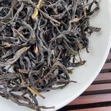 Load image into Gallery viewer, 2021 Spring FengHuang DanCong Ya Shi Xiang (Duck Poop Fragrance) A++++ Oolong,Lo - photo 4