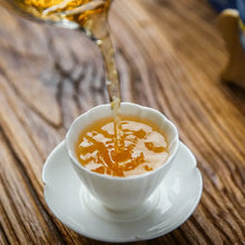 Carica l'immagine nel visualizzatore di Gallery, 2021 Xiaguan "Bu Lang Shan - Kong Que" (7 Stars - Bulang Mountain - Peacock) Cake 400g Puerh Raw Tea Sheng Cha puer pu'erh pu-erh yunnan china tea chinese tea 