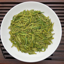 Charger l&#39;image dans la galerie, 2021 Early Spring &quot;Long Jing&quot; (Dragon Well) A++ Grade Green Tea ZheJiang