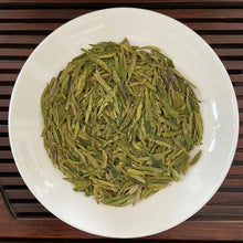 Load image into Gallery viewer, 2022 Early Spring Xi Hu Long Jing(West Lake Dragon Well) S++ Grade Green Tea Zhe