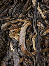 Load image into Gallery viewer, 2022 MengKu RongShi "Hu Bing" (Lunar Tiger Year Cake ) 100g / 357g Puerh Raw Tea Sheng Cha - King Tea Mall - photo 2