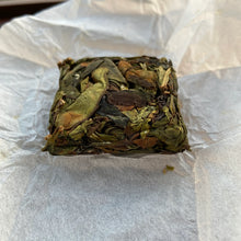 Load image into Gallery viewer, 2022 Spring Zhang Ping - Shui Xian (A+++ Grade)Zhangping Oolong Tea - photo 2