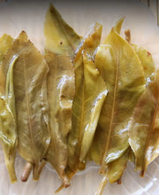 Load image into Gallery viewer, 2022 Xiaguan "Lao Man Er - Gu Shu" (Laomaner - Old Tree) 357g Puerh Raw Tea Sheng Cha - King Tea Mall - photo 5