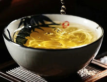 Load image into Gallery viewer, 2022 XiaGuan Te Tuo (Special Tuo) 100g*5=500g Puerh Raw Tea Sheng Cha - photo 5