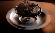 Cargar imagen en el visor de la galería, 2023 ChenShengHao Yu Tu Ying Chun (Zodiac Rabbit Year) Cake 357g Puerh Ripe Tea  - photo 2