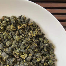 Load image into Gallery viewer, 2024 Spring A Li Shan (Alishan) A+++ Grade Taiwan Oolong Tea - photo 2