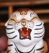 Cargar imagen en el visor de la galería, &quot;Tiger&quot; Tea Pet, for Zodiac Tiger Year, Zi Sha Production.