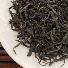 Carica l&#39;immagine nel visualizzatore di Gallery, 2022 Spring FengHuang DanCong &quot;Ya Shi Xiang&quot; (Duck Poop Fragrance) A+++ Grade, Light-Roasted Oolong, Loose Leaf Tea, Chaozhou