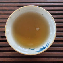Load image into Gallery viewer, 2022 Spring FengHuang DanCong &quot;Ya Shi Xiang&quot; (Duck Poop Fragrance) A+++ Grade, Light-Roasted Oolong, Loose Leaf Tea, Chaozhou