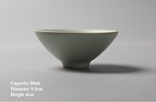 Cargar imagen en el visor de la galería, &quot;Ru Yao&quot; Kiln Porcelain, &quot;Dou Li&quot; (Rain Hat) Tea Cup, 80ml