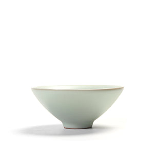 "Ru Yao" Kiln Porcelain, "Dou Li" (Rain Hat) Tea Cup, 80ml