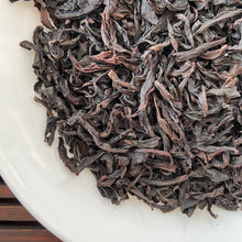 Load image into Gallery viewer, Spring &quot;Tie Luo Han&quot; (TieLuoHan, Mislabeled as DaHongPao) Medium-Heavy Roasted A++++ Grade Wuyi Yancha Oolong Tea