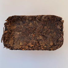 Laden Sie das Bild in den Galerie-Viewer, 90's YaAn Kang Zhuan (Kang Brick - Tibetan Tea) 500g Tea, Dark Tea, Sichuan Prov - photo 2