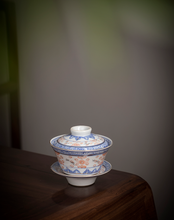 Laden Sie das Bild in den Galerie-Viewer, Jingdezhen &quot;Qing Hua Ci&quot; (Blue &amp; White Porcelain) Tea Cup 35 CC, Gaiwan 140 CC /175 CC, KTM000
