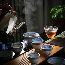 Carica l&#39;immagine nel visualizzatore di Gallery, Jingdezhen &quot;Qing Hua Ci&quot; (Blue &amp; White Porcelain) Tea Cup 35 CC, Gaiwan 140 CC /175 CC, KTM000
