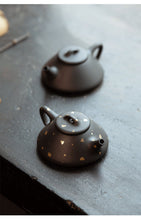 Cargar imagen en el visor de la galería, Yixing &quot;Wen Ren Piao - Shi Piao&quot; Teapot in No.1 Factory Recipe Dark Mud