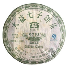 Cargar imagen en el visor de la galería, 2007 DaYi &quot;0752&quot; Cake 357g Puerh Sheng Cha Raw Tea - King Tea Mall