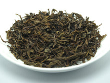 Load image into Gallery viewer, Spring &quot;Bai Ji Guang&quot; Medium Roasted Superior Grade Wuyi Yancha Oolong Tea - King Tea Mall