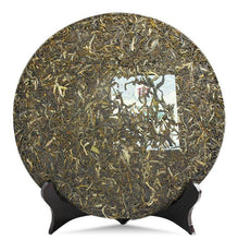 Cargar imagen en el visor de la galería, 2011 DaYi &quot;7542&quot; Cake 357g Puerh Sheng Cha Raw Tea (Batch 105/106) - King Tea Mall